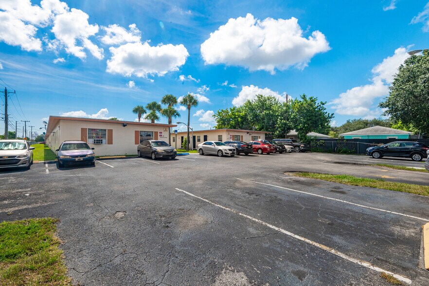 More Photos Of 2412 NW 58th St, Miami Apartments For Sale