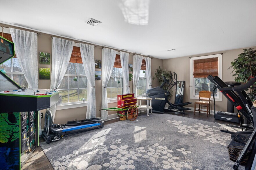 More Photos Of State Route 72, Jonestown Specialty For Sale