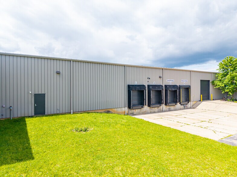 More Photos Of 6535 Oley Speaks Way, Canal Winchester Warehouse For Lease