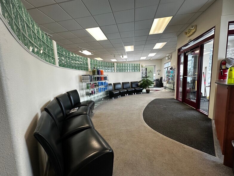 More Photos Of 424 4th St, Fairbanks General Retail For Sale