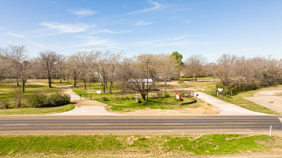 More Photos Of 1203 E Highway 31, Longview Land For Sale