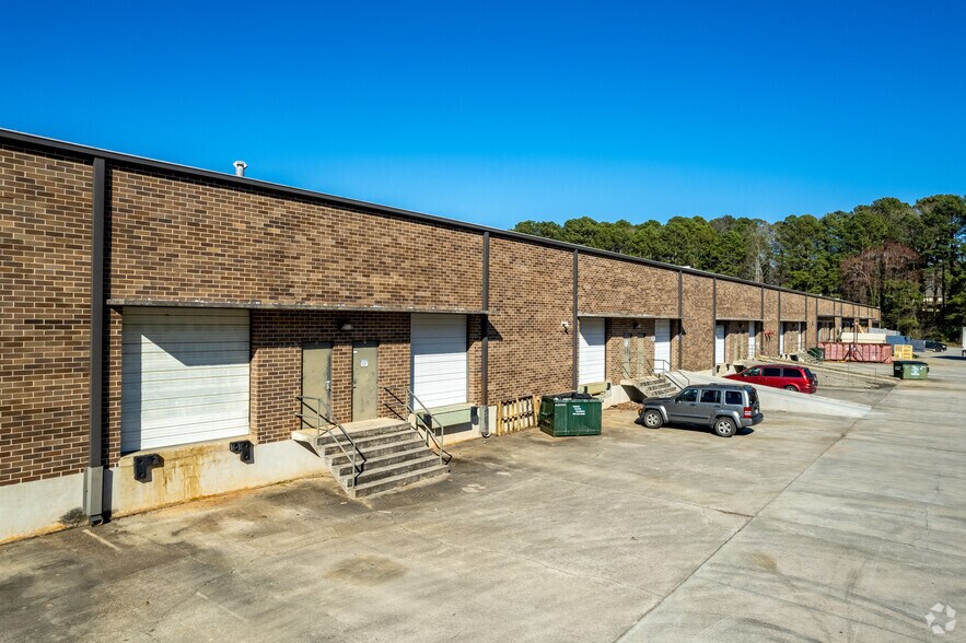 More Photos Of 2177 Flintstone Dr, Tucker Light Manufacturing For Lease
