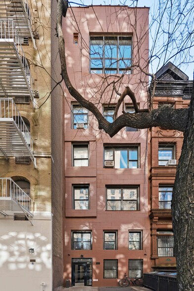 More Photos Of 4 W 90th St, New York Apartments For Sale