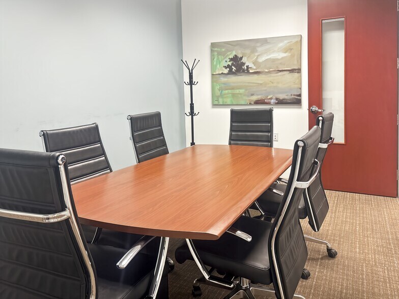 More Photos Of 3900 Westerre Pky, Richmond Coworking Space