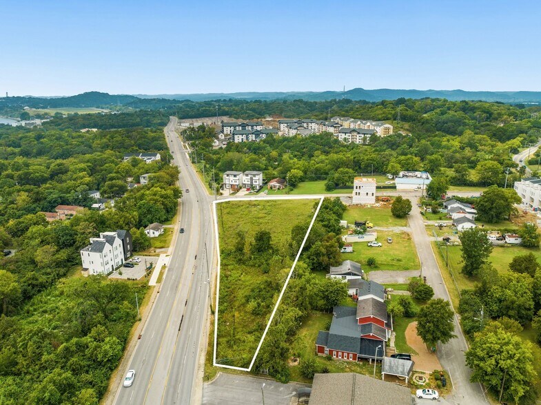More Photos Of 625 W Trinity Ln, Nashville Land For Sale