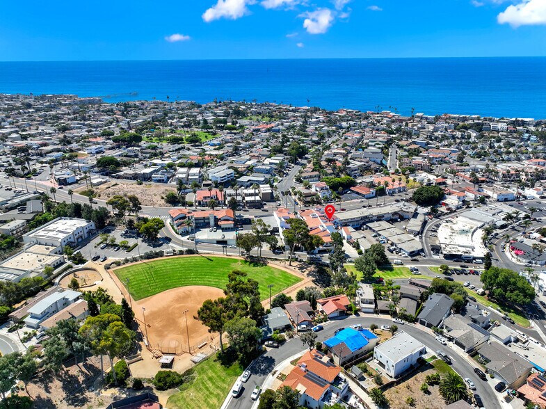 More Photos Of 1403 N El Camino Real, San Clemente Office For Lease