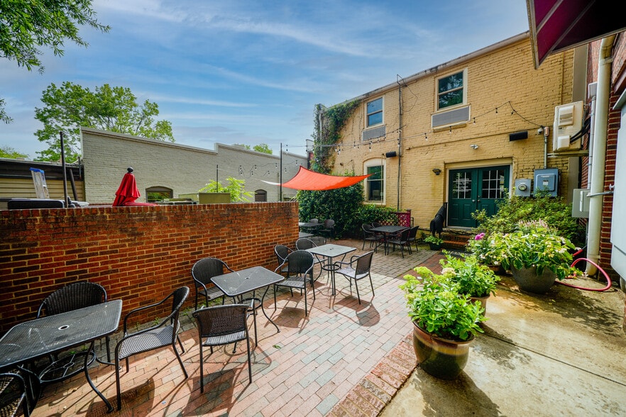 More Photos Of 206-212 N Main St, Davidson Office Residential For Sale