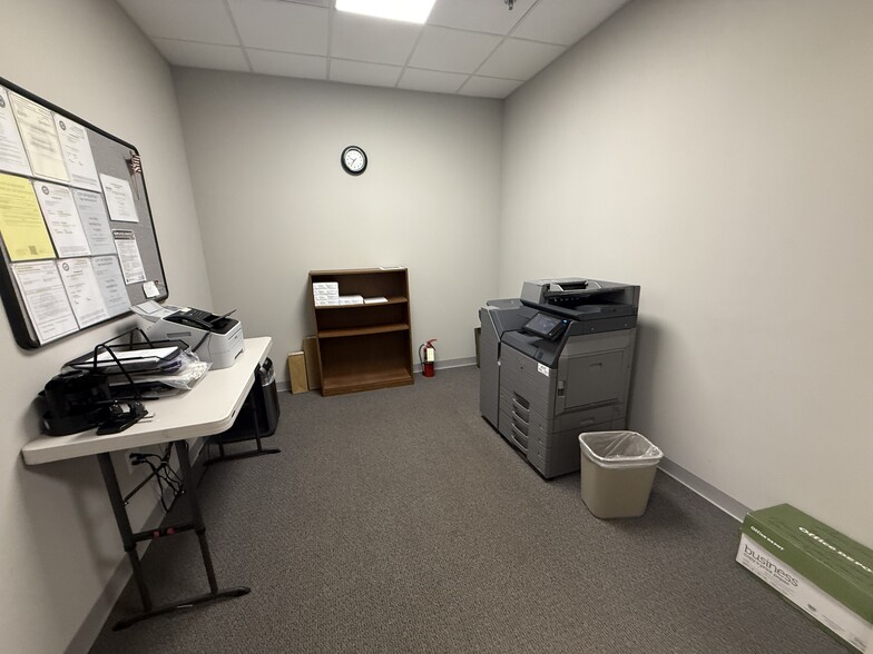 More Photos Of , Houston Office For Sale