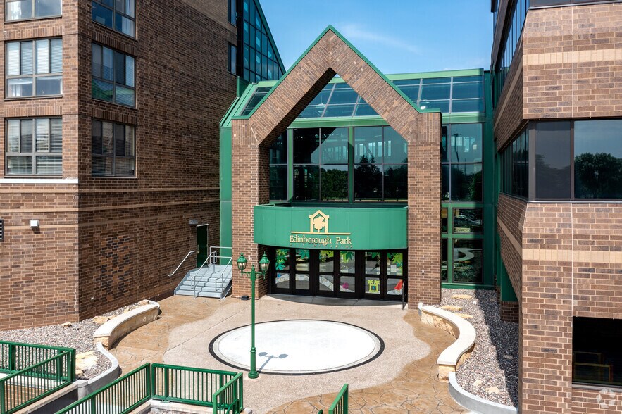 More Photos Of 3300 Edinborough Way, Edina Office For Lease