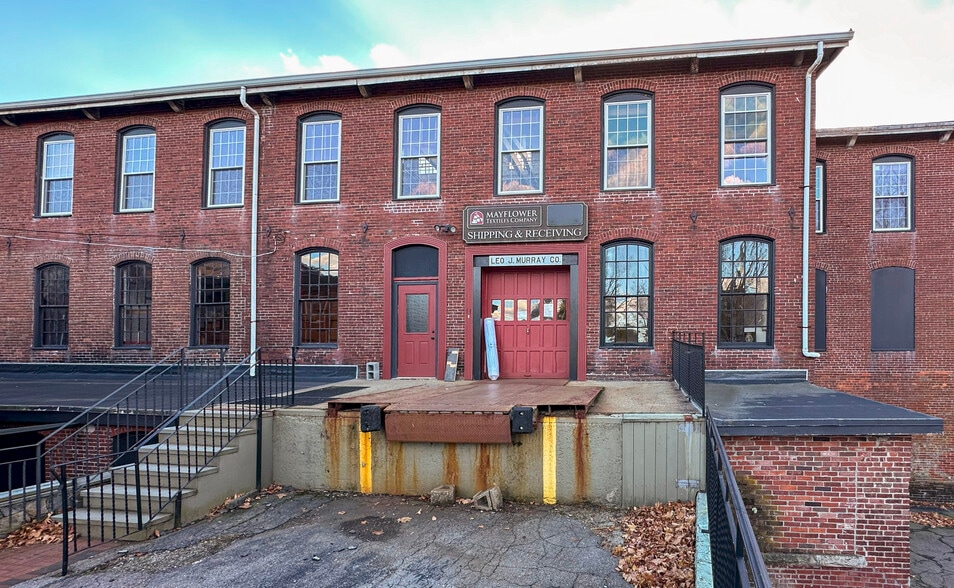 More Photos Of 305 Union St, Franklin Warehouse For Lease