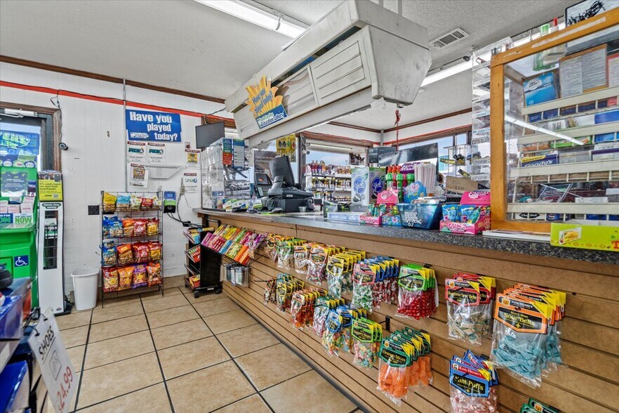 More Photos Of 1674 Wisacky Hwy, Bishopville Truck Stop For Sale