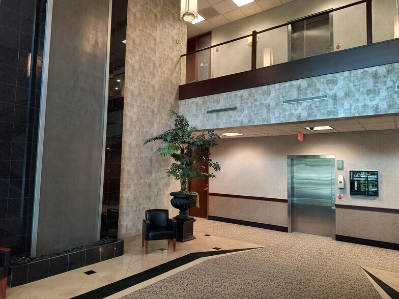 More Photos Of 322 Indianapolis Blvd, Schererville Medical For Lease