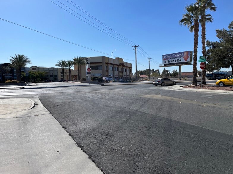 More Photos Of 6150 Transverse Dr, Las Vegas Office For Sale