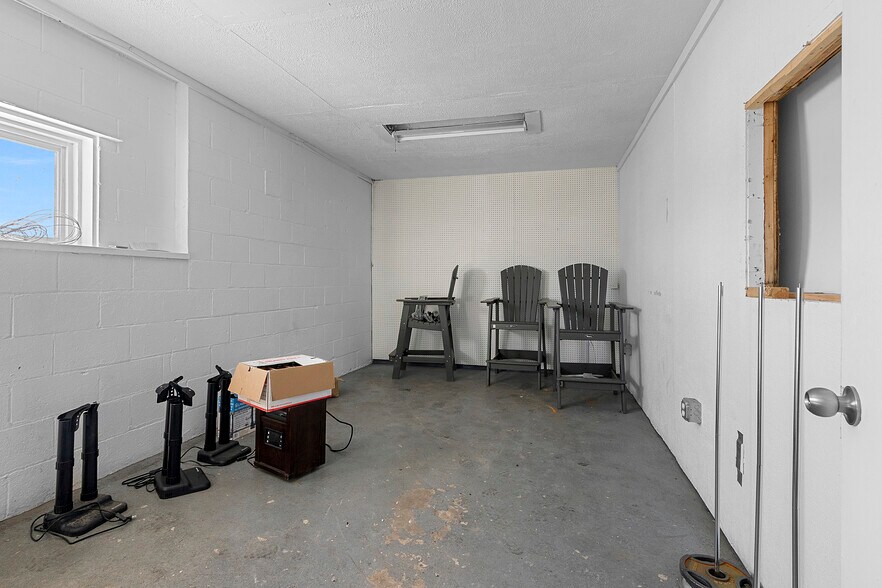 More Photos Of 3101 11th St, Menominee Industrial For Sale