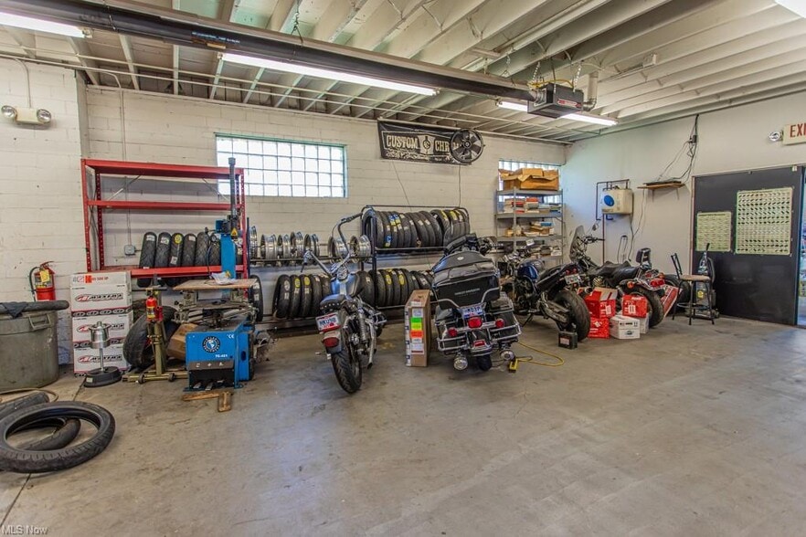 More Photos Of 2362 S Canal St, Newton Falls Storefront For Sale