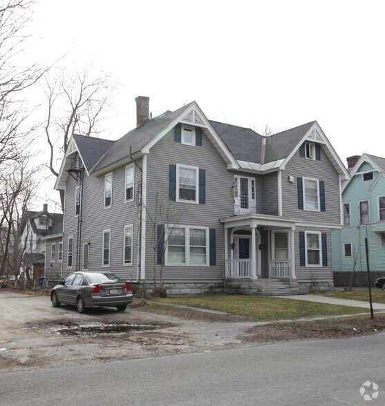 More Photos Of 31 Bartlett Ave, Pittsfield Apartments For Sale