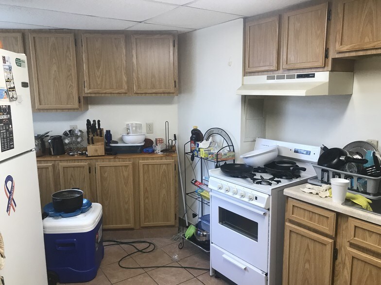 More Photos Of 815 McClure St, Munhall Apartments For Sale