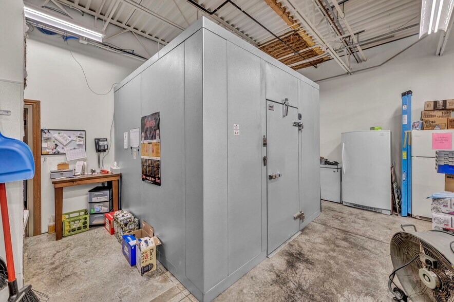 More Photos Of 14558 Ellsworth Rd, Berlin Center Specialty For Sale