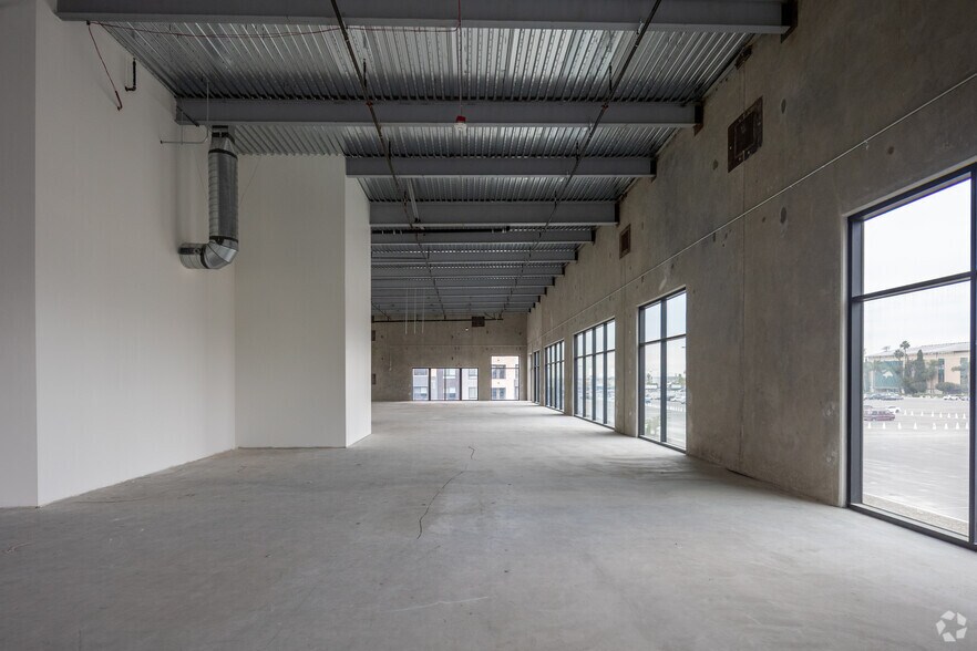 More Photos Of 5255 Katella Ave, Cypress Medical For Lease