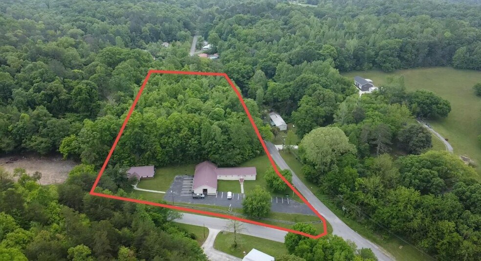 Primary Photo Of 445 Schmitt Rd, Rossville Religious Facility For Sale