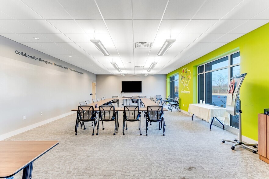 More Photos Of 1536 E Lancaster Ave, Paoli Loft Creative Space For Lease