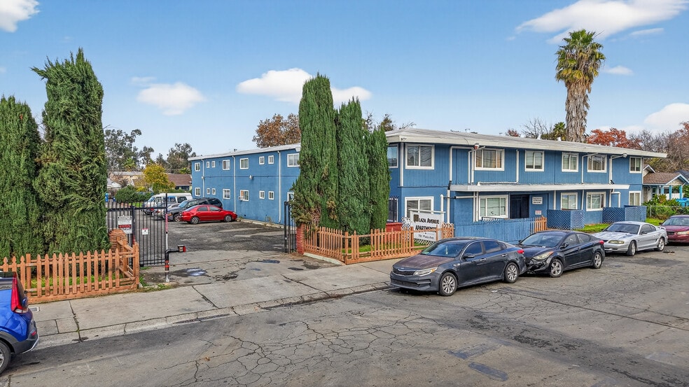 Primary Photo Of 701 Plaza Ave, Sacramento Apartments For Sale