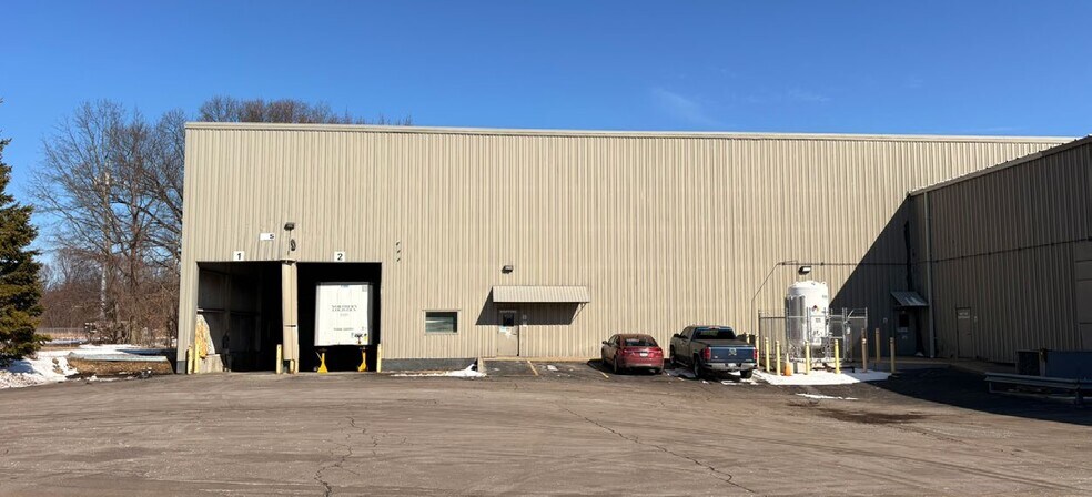 More Photos Of 3600 Tennis Ct, Saint Joseph Manufacturing For Sale