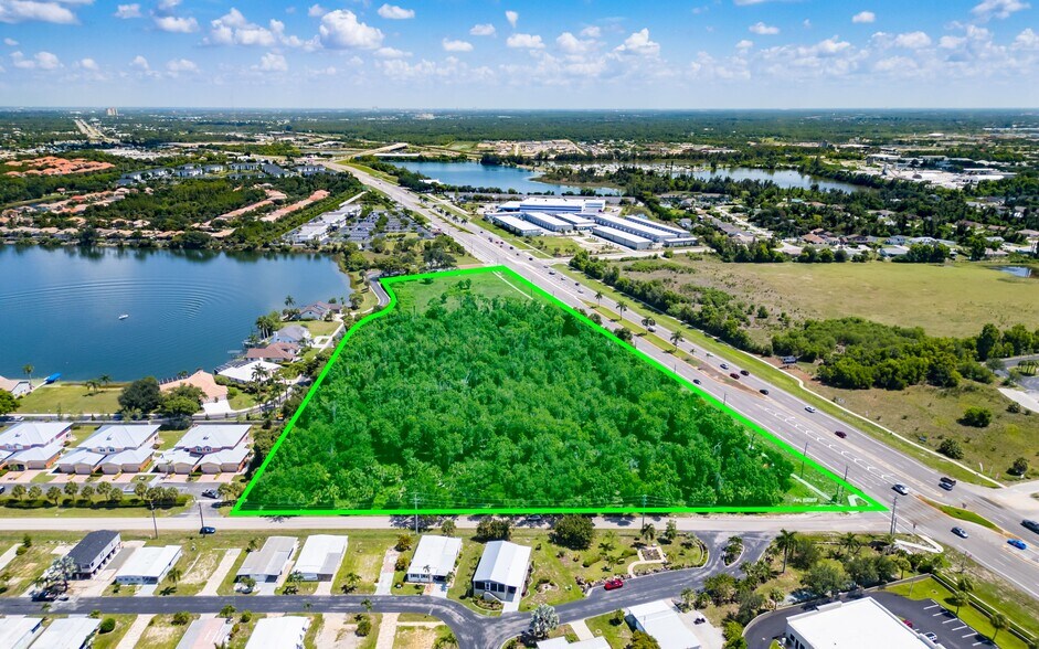 More Photos Of US 41 & Harborage Drive to Park Rd, Fort Myers Land For Sale