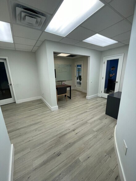 More Photos Of 2000 S Dixie Hwy, Miami Office Residential For Lease