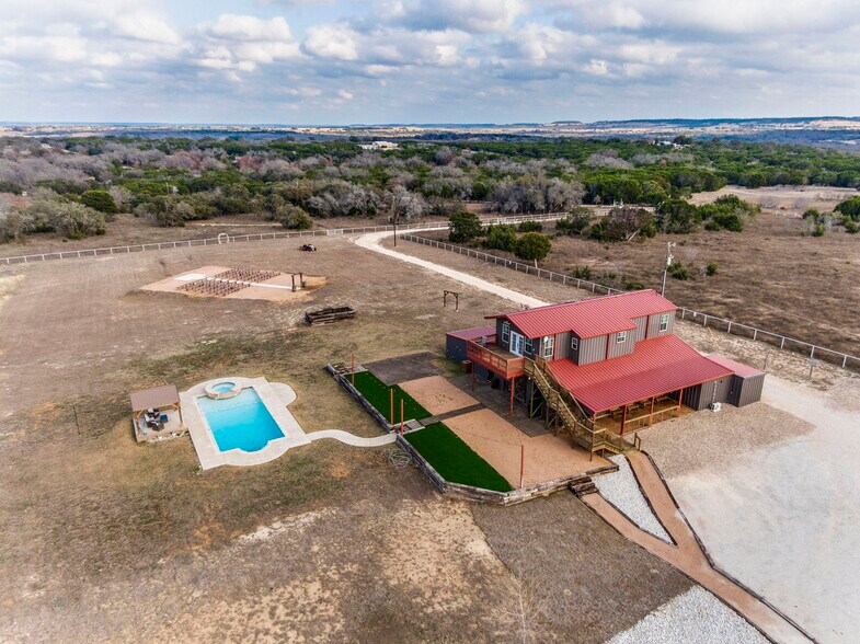 More Photos Of 3199 County 2730 Rd, Glen Rose Lodge Meeting Hall For Sale