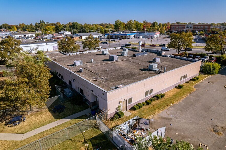 More Photos Of 6500 Preston Hwy, Louisville Medical For Lease