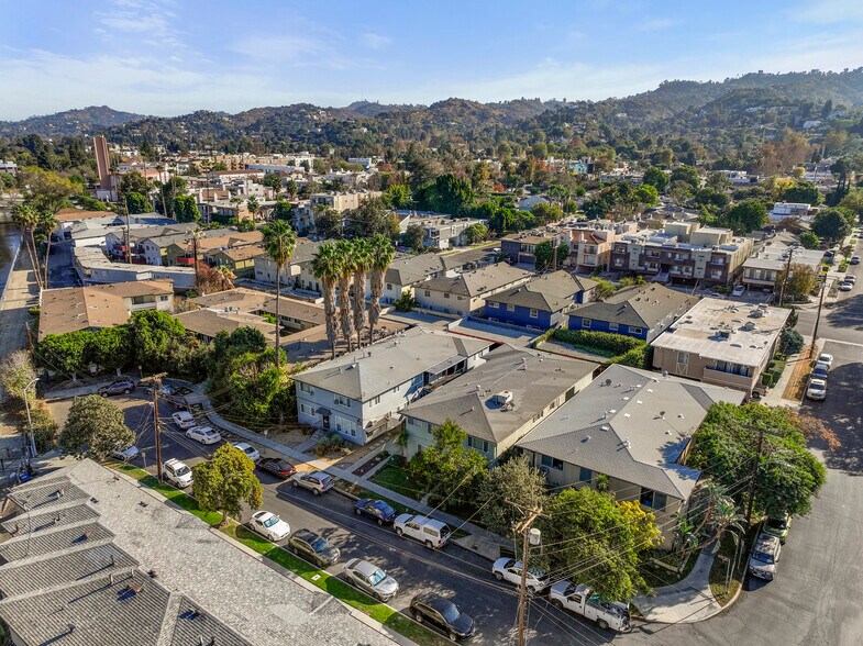 More Photos Of 13520 Rye St, Sherman Oaks Apartments For Sale
