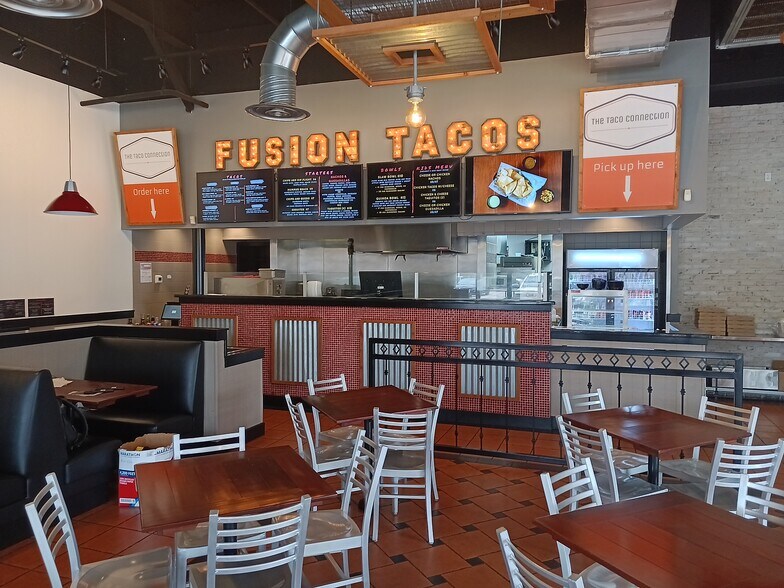 More Photos Of 1635 Eldridge Pky, Houston Freestanding For Lease