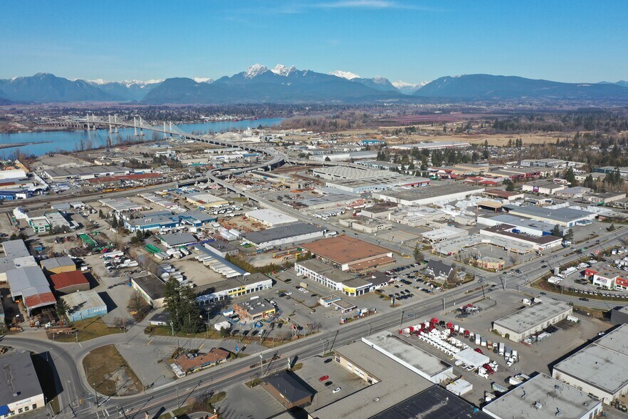 More Photos Of 19889 96th Ave, Langley Warehouse For Lease