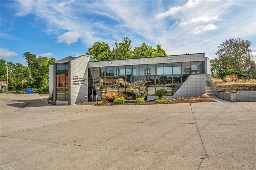 More Photos Of 35888 Center Ridge Rd, North Ridgeville Office For Sale