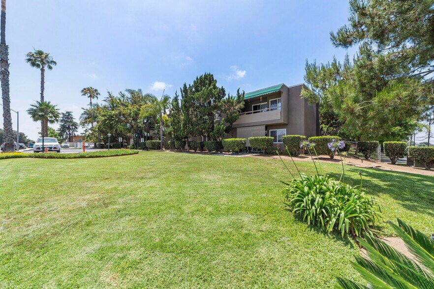 More Photos Of 3280 Olive St, Lemon Grove Apartments For Sale