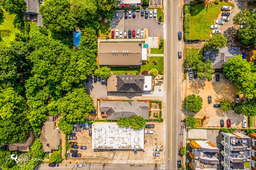 More Photos Of 1336 Glenwood Ave, Atlanta Restaurant For Sale