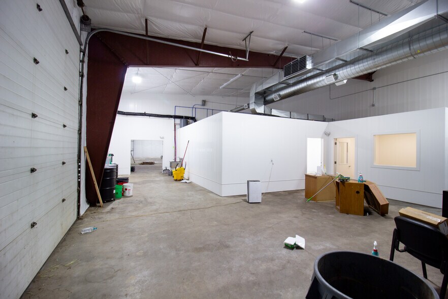 More Photos Of 6924 Peck Rd, Eaton Rapids Industrial For Sale