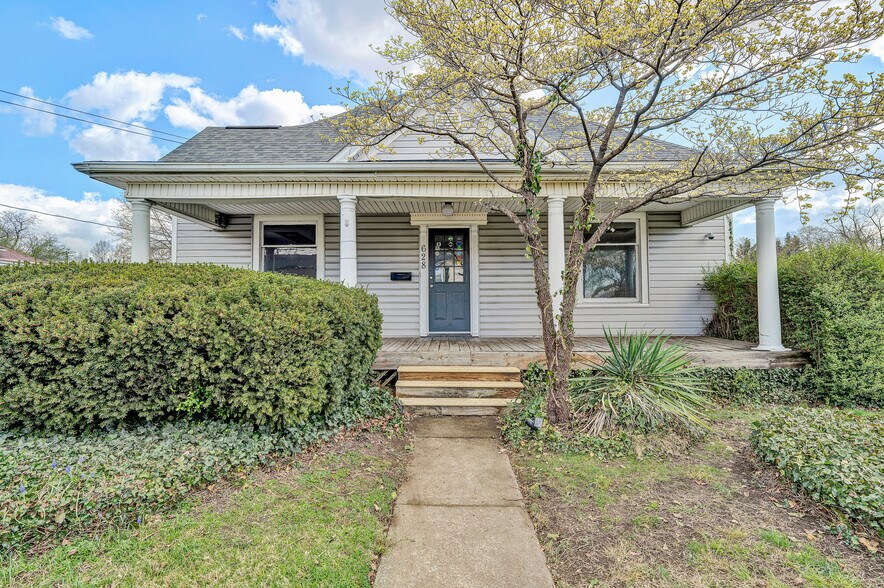 Primary Photo Of 628 S Colorado St, Salem Office For Sale