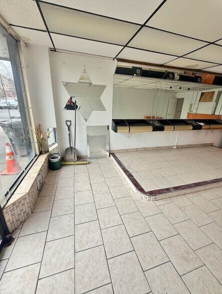 More Photos Of 108-05 101st Ave, South Richmond Hill Storefront Retail Residential For Lease