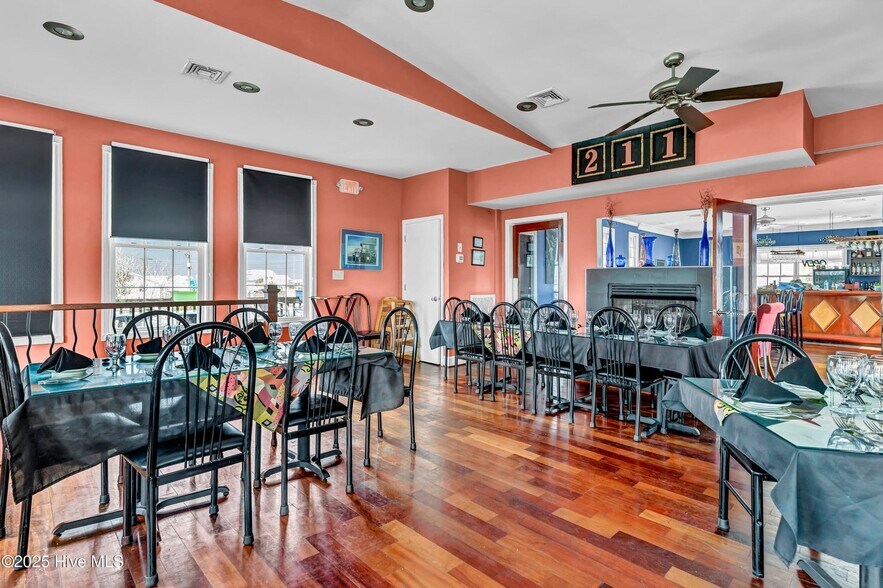 More Photos Of 211 S Topsail Dr, Surf City Restaurant For Sale
