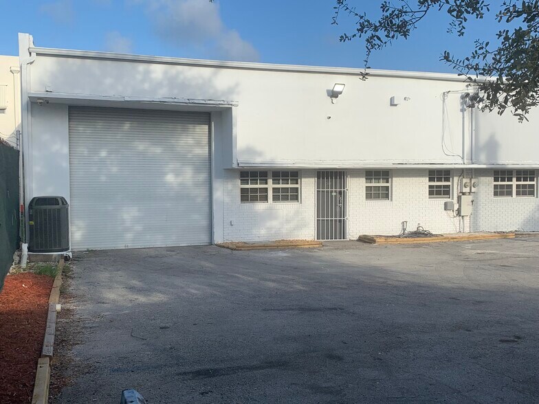 More Photos Of 2175 NW 26th Ave, Miami Warehouse For Lease