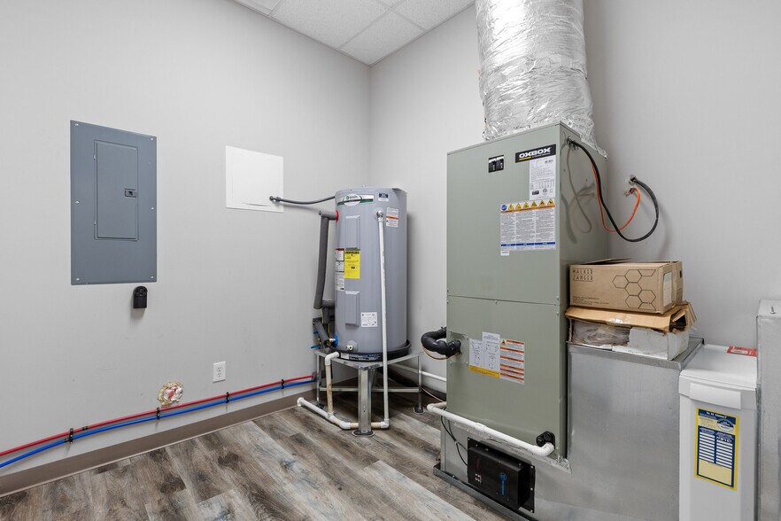 More Photos Of 12820 Dayton Pike, Soddy Daisy Medical For Sale