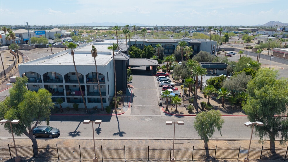 More Photos Of 1711 W Bell Rd, Phoenix Apartments For Sale