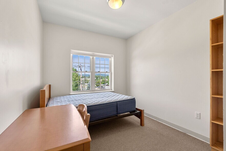 More Photos Of 120 Emerald St, Keene Apartments For Sale