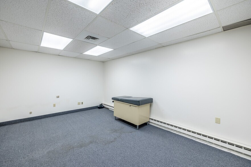 More Photos Of 80 West Ave, Brockport Medical For Lease