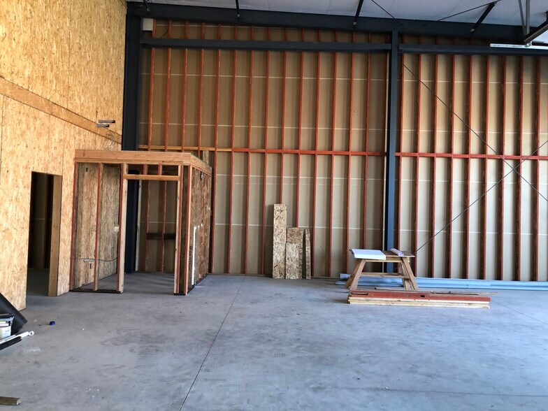 More Photos Of 3510-3512 Combine St, Paso Robles Industrial For Lease