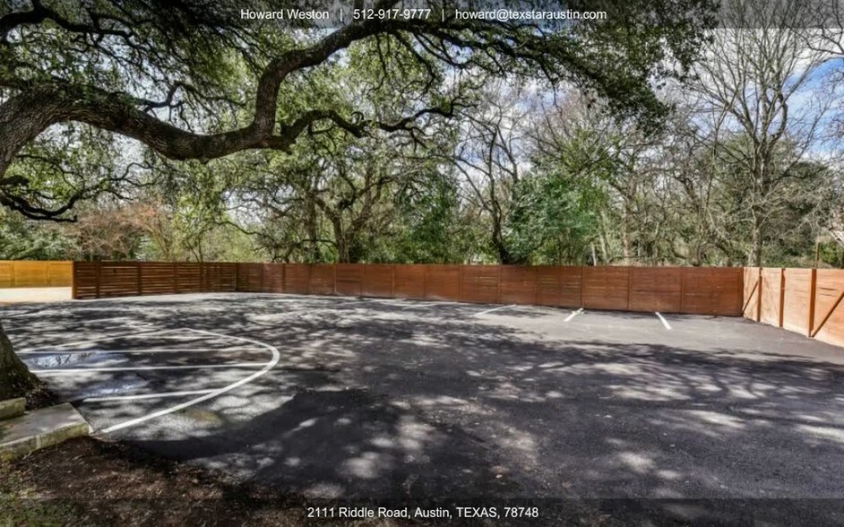 Primary Photo Of 2111-2113 W Slaughter Ln, Austin Office For Lease