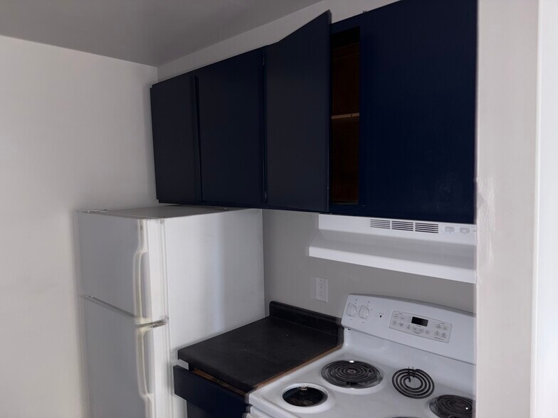 More Photos Of 416 Perrin St, Ypsilanti Apartments For Sale