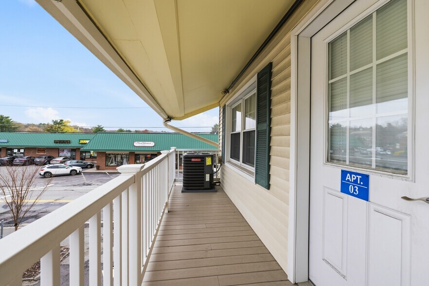 More Photos Of 47 Chelmsford St, Chelmsford Storefront Retail Residential For Sale